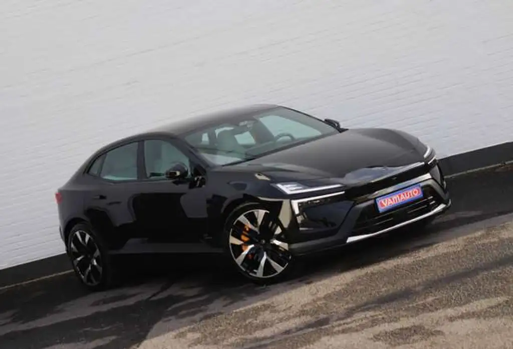 Polestar 4 Performance - Nappa/Elektrochroom/Towbar/SOH = 99%