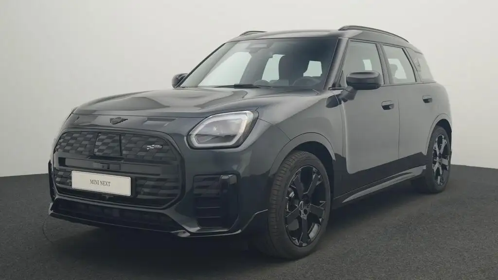 MINI Countryman SE All4 John Cooper Works Trim