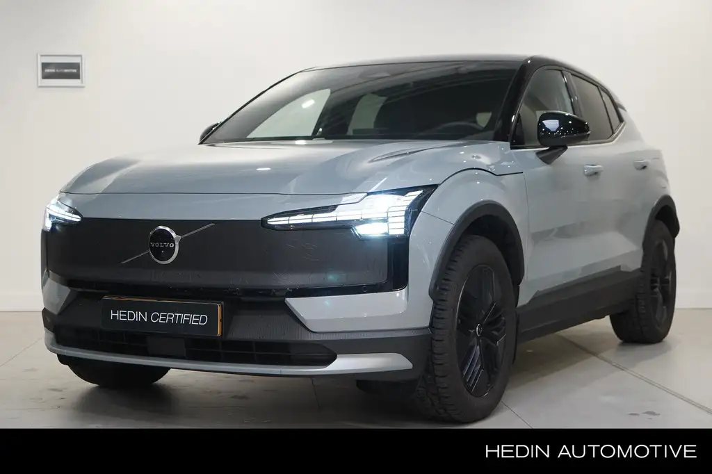 Volvo EX30 Cross Country Twin Motor Performance Ultra AWD 428
