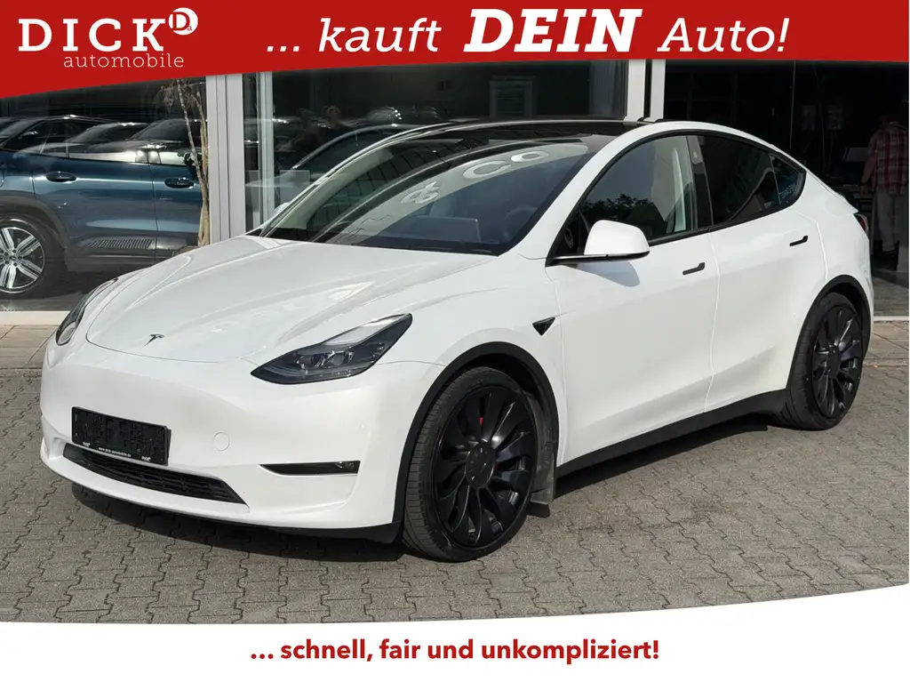 Tesla Model Y LR Dual AWD PERFORM+PANO+STDHZ+NAVI+ACC+