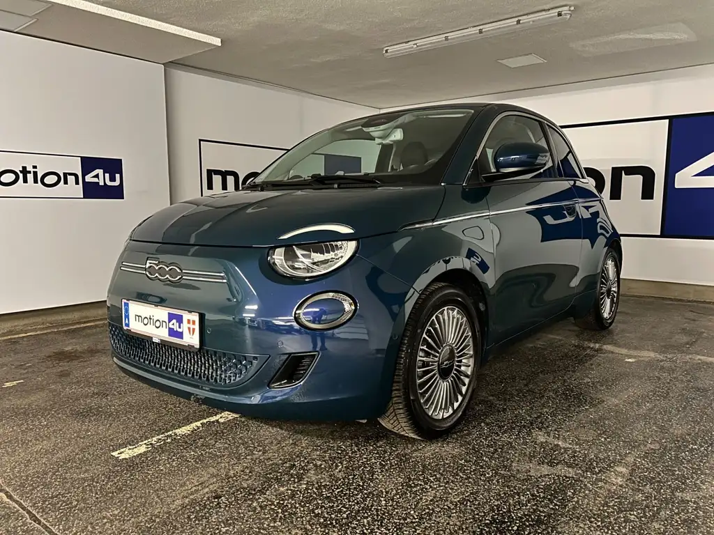 Fiat 500e e Ocean Green Große Batterie 42 kWh Top Ausstattu