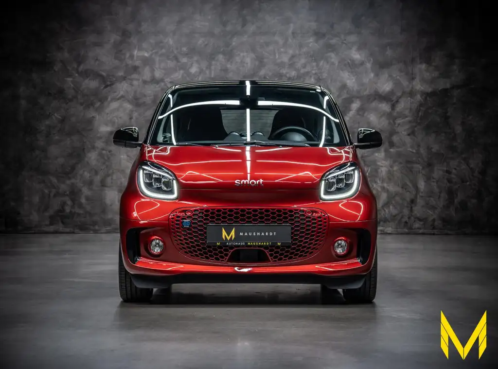 smart forTwo EQ coupe prime EXCLUSIVE:STROM STATT REUE