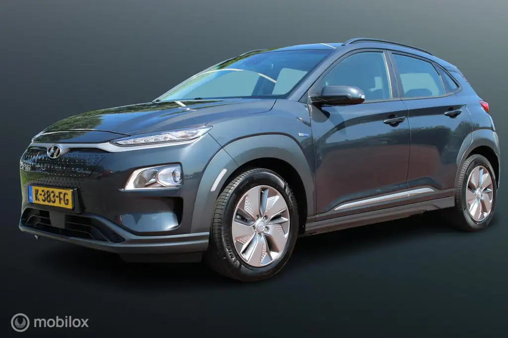 Hyundai KONA EV Comfort 64 kWh, 3 fase, Navi/App connect, Pdc +