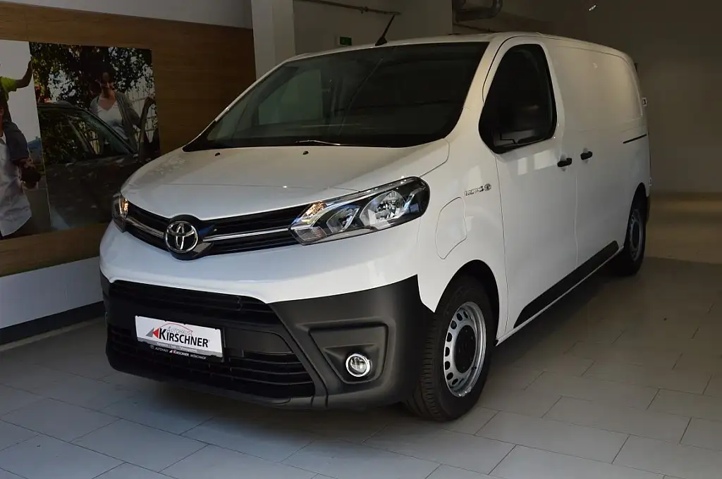 Toyota Proace Pro Ace Electric 75kW L1 Medium ProWork