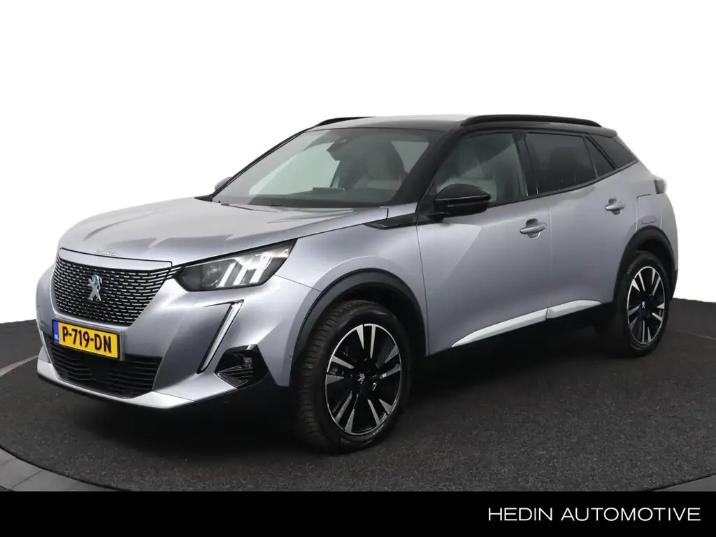 Peugeot e-2008 EV GT Pack 50 kWh 136PK | Navigatie | Stoelverw. |