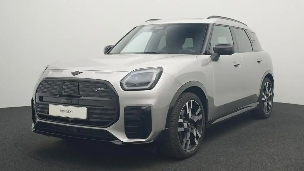 MINI Countryman SE All4 John Cooper Works Trim