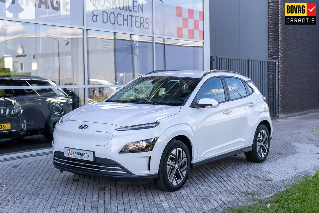 Hyundai KONA EV 39 kWh Intuitive Camera