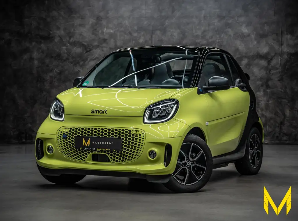 smart forTwo EQ cabrio EXCLUSIVE:OFFEN GESTANDEN COOL!