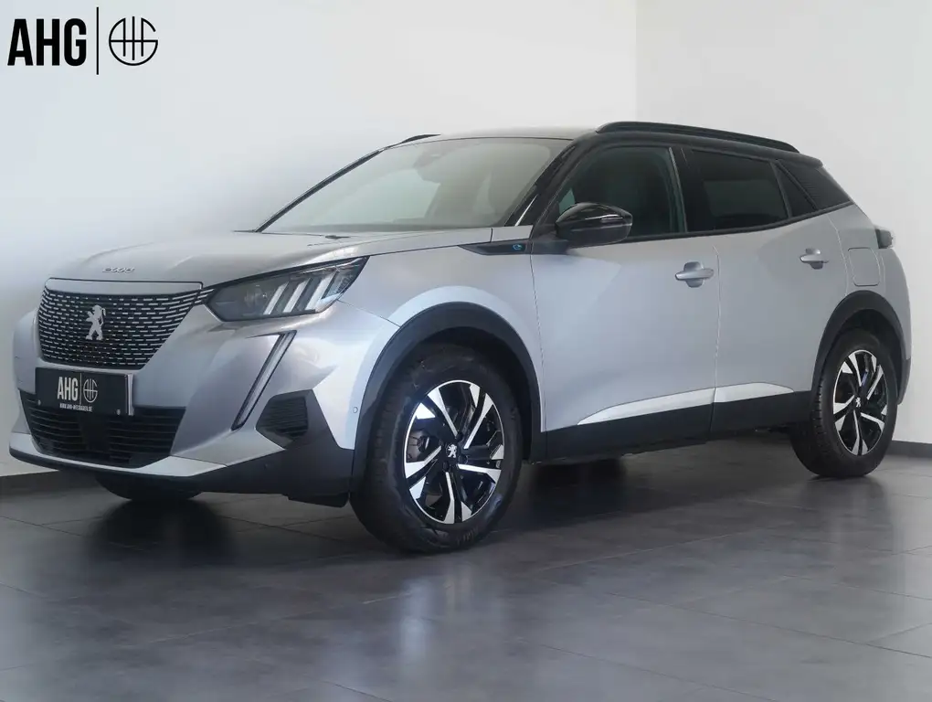 Peugeot e-2008 e- GT 11KW/LED/NAVI/360°/PANORAMA/SOH