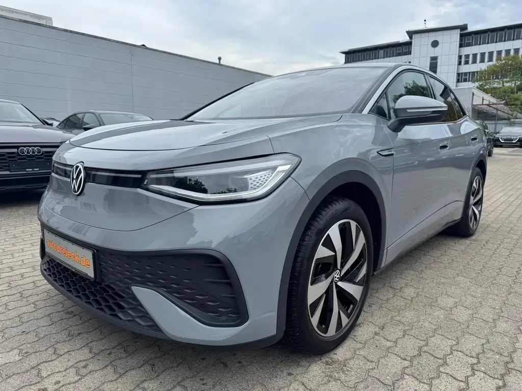 Volkswagen ID.5 Pro Performance ACC AHK WÄRMEPUMPE 360° 20Z
