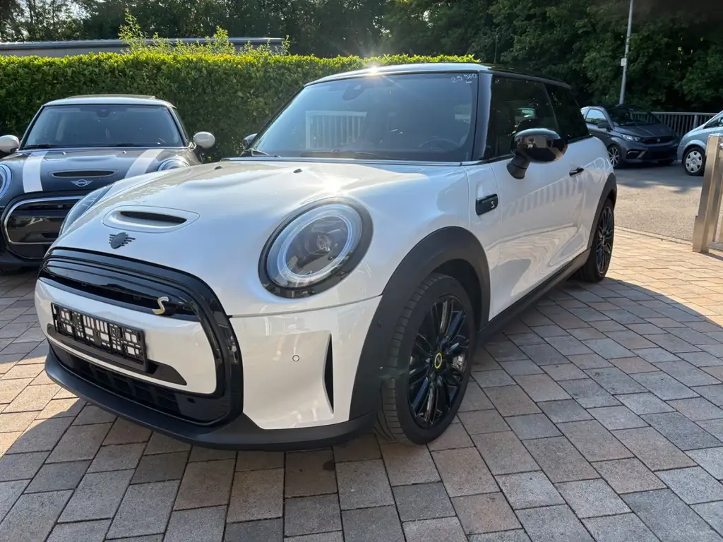 MINI Cooper SE Cooper YOURS  Pano HUD Navi LED KAM H/K 17 Ufrei