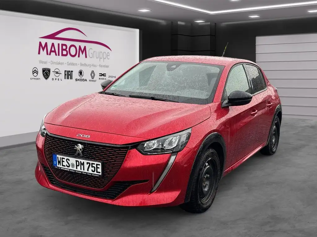 Peugeot e-208 Allure Pack Elektromotor 136