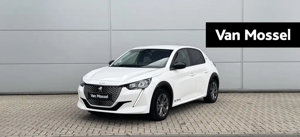 Peugeot e-208 EV Allure 50 kWh | Parkeersensoren | Navigatie | C