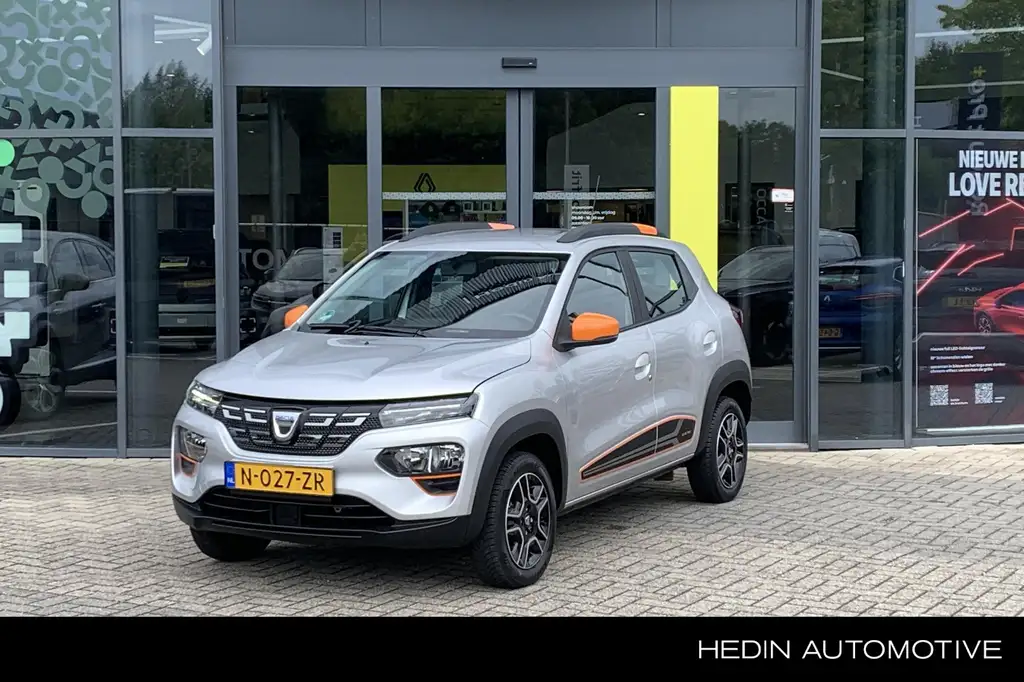 Dacia Spring Comfort Plus 27 kWh | 1e eigenaar | Airco | Camera