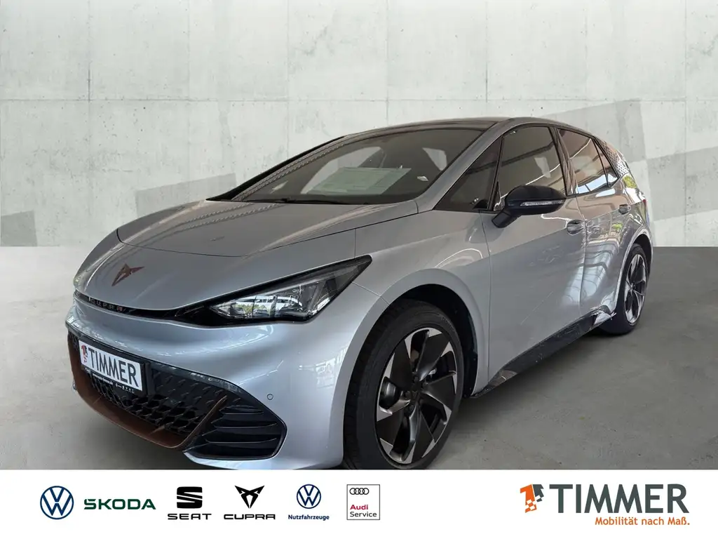 CUPRA Born Born e-BOOST 204PS 63kWh+LED+ACC+CARPLAY+SHZ+19"