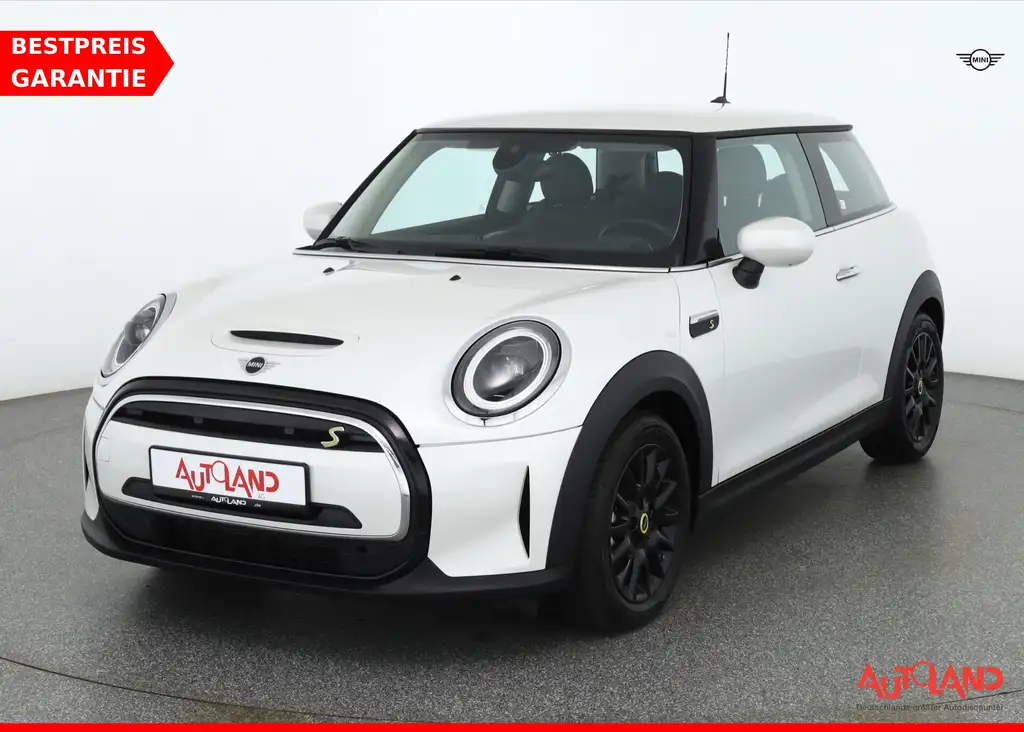 MINI Cooper Cooper SE Classic Trim LED Navi Sitzheizung