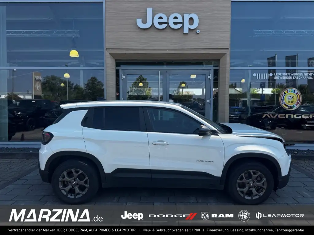 Jeep Avenger Electro UNFALLFAHRZEUG Klima Allwetterreifen SitzH