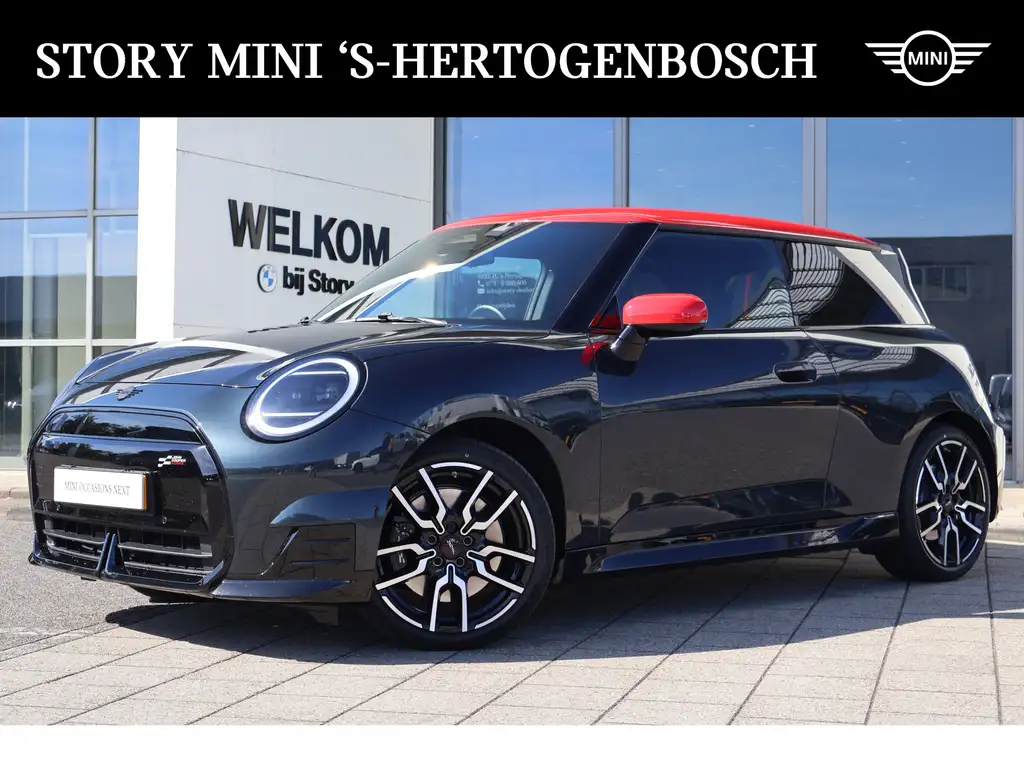 MINI Cooper SE Hatchback / John Cooper Works / Pakket M / 18" JCW