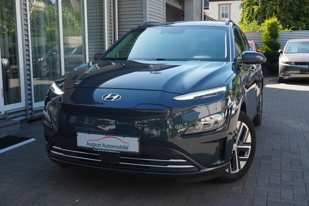 Hyundai KONA KONA Trend WPump Navi KRELL Lenk+SH ACC LED Kam