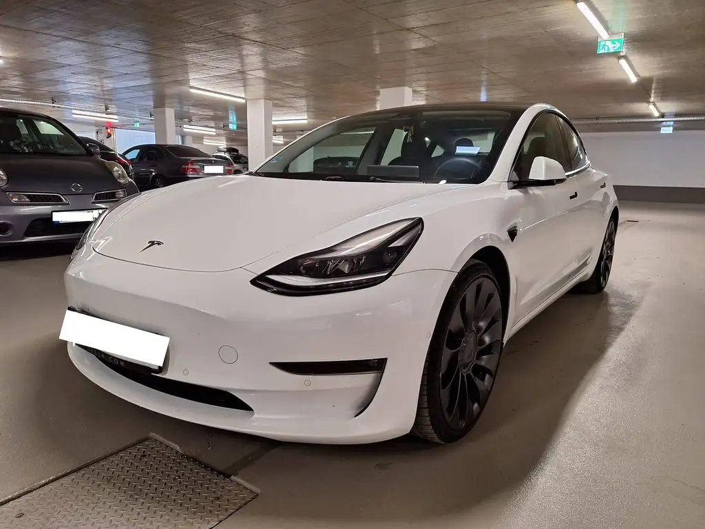 Tesla Model 3 Model 3 Langstreckenbatt. Allradantrieb Dual Motor Performance