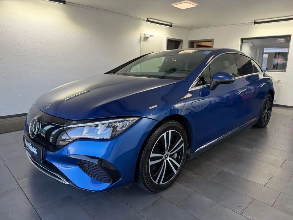 Mercedes-Benz EQE 350 Avantgarde | AHK | DISTRONIC | 360°