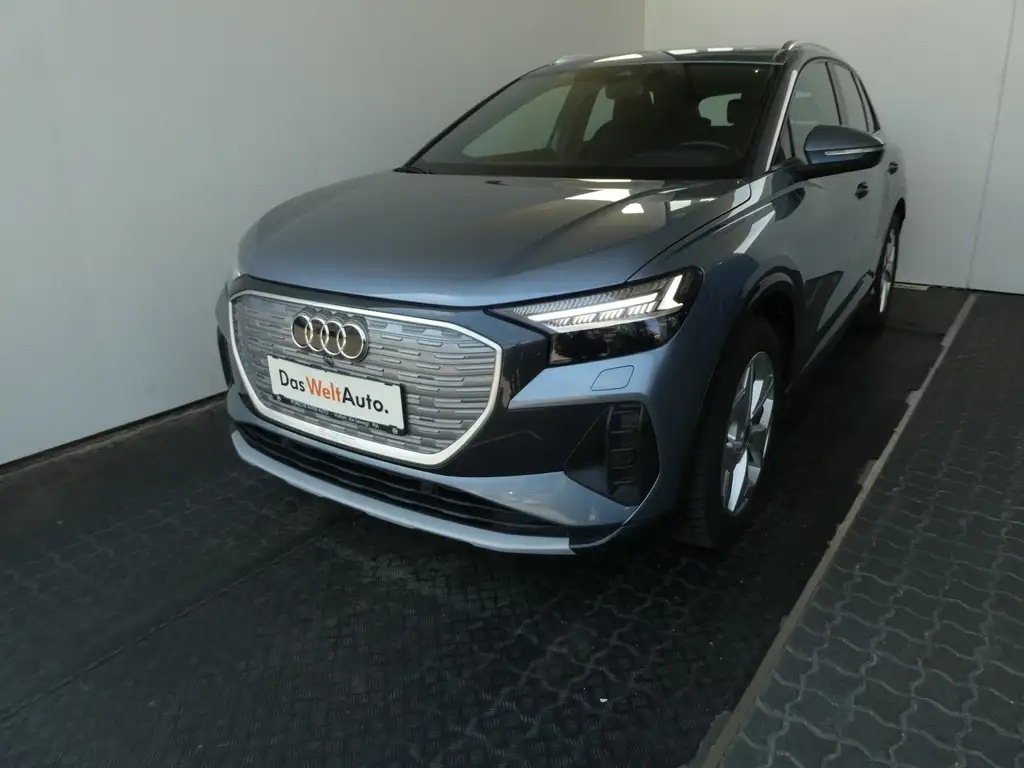 Audi Q4 e-tron Audi Q4 40 e-tron