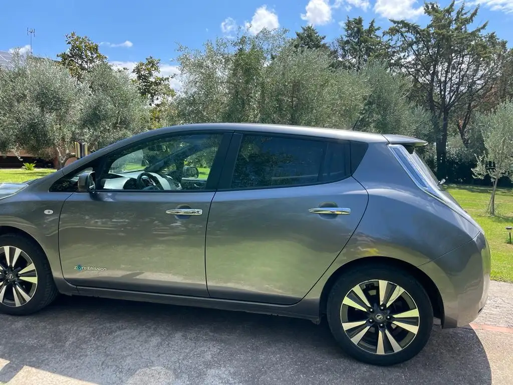 Nissan Leaf Tekna Flex 30kW 109cv
