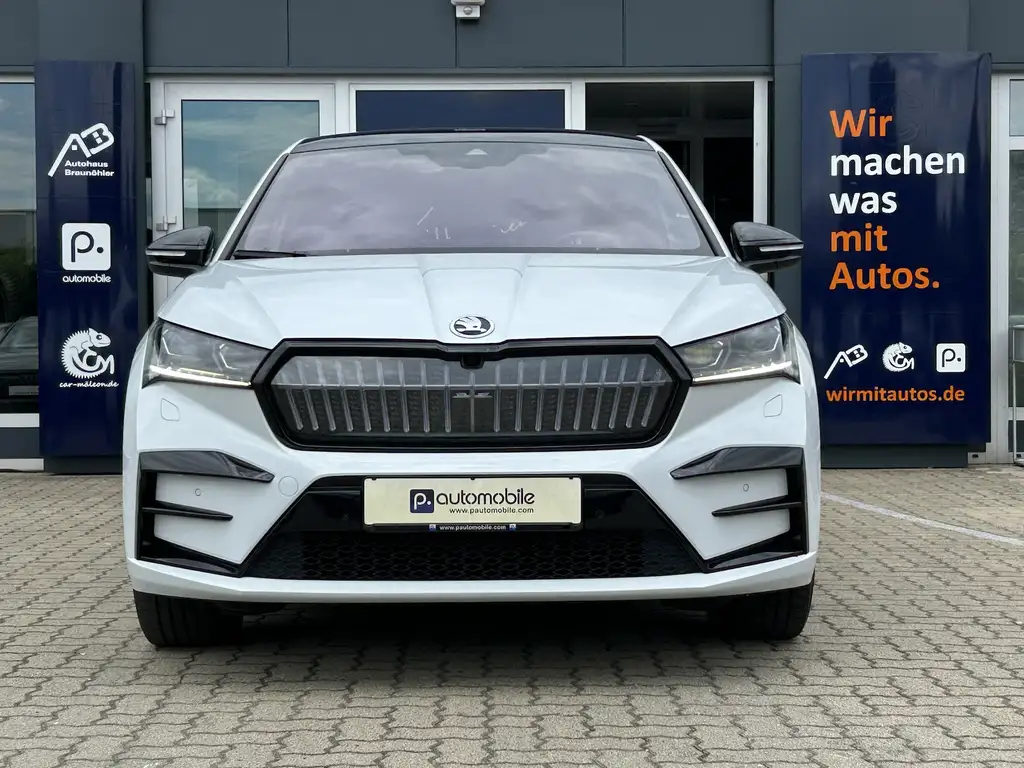Skoda Enyaq RS 4x4 Lounge*WÄRMEPUMPE*CANTON*82kWh*AHK*