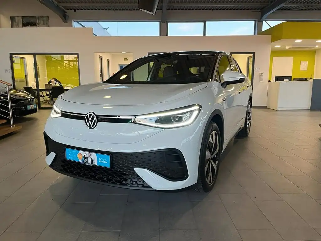 Volkswagen ID.5 Pro Performance LHZ, ACC, CarPlay, Navi Pro