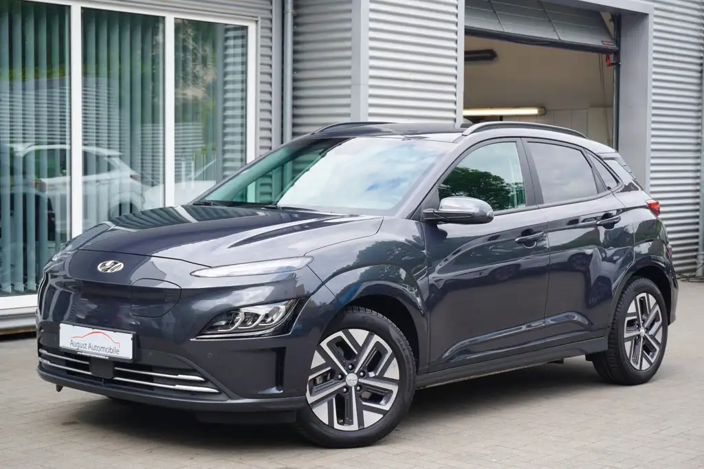 Hyundai KONA KONA Trend WPump 3Phasen ACC LED Lenk+SHZ Kamera