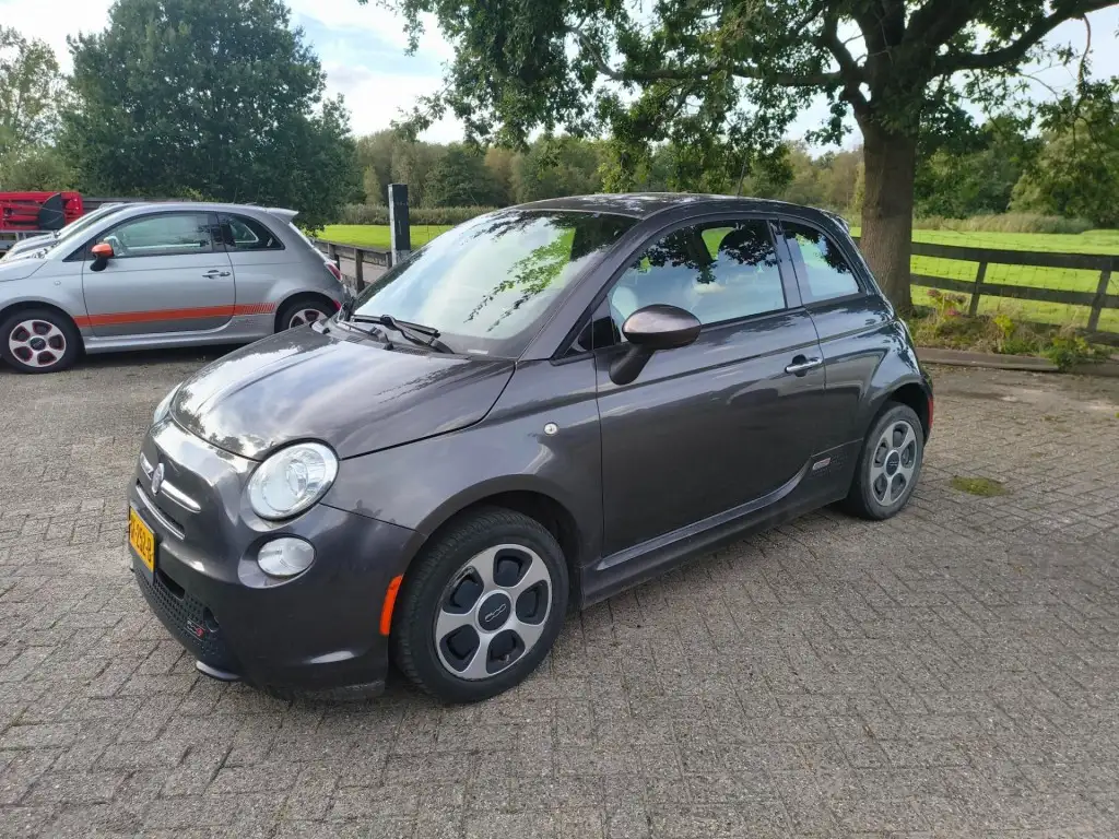 Fiat 500e E-Classic-24KW-2014- Goedkoper rijden kan niet!
