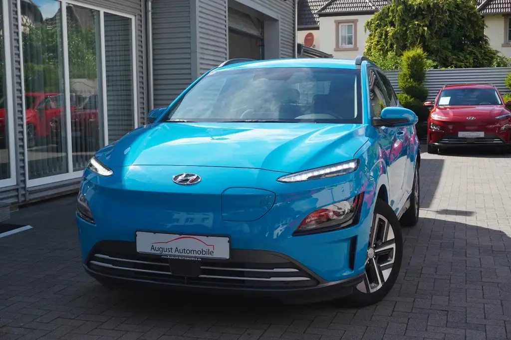 Hyundai KONA KONA Select 3Phasen ACC Lenk+SHz Kamera Keyless