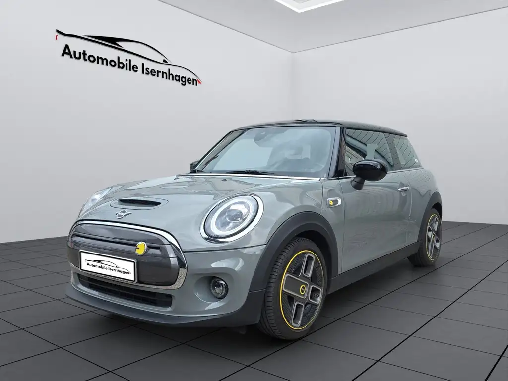 MINI Cooper SE Trim M Teilleder Kamera Navi