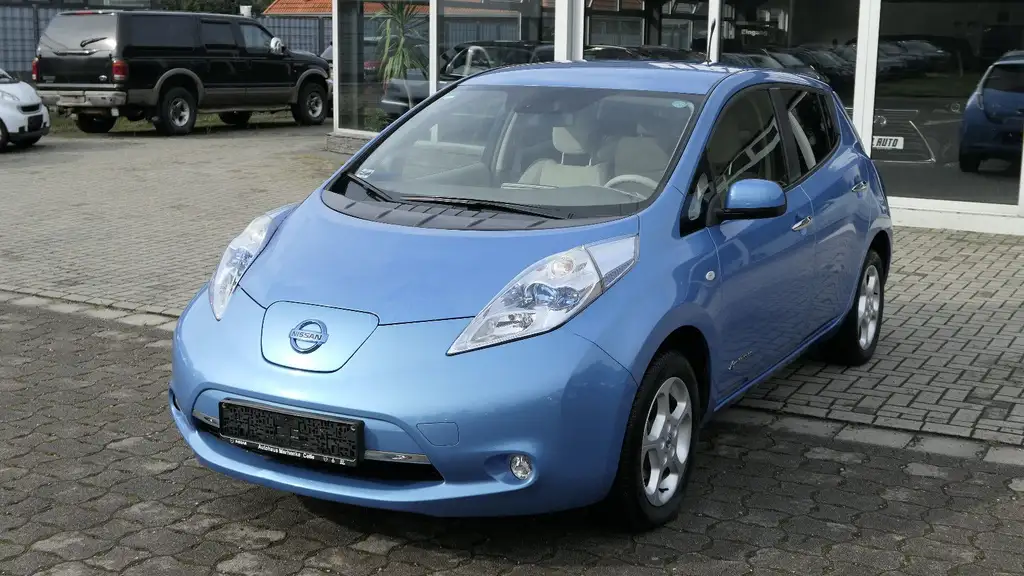 Nissan Leaf /LED/R-Cam/inkl. Batterie