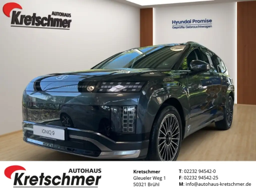 Hyundai IONIQ 9 Uniq 110kWh 7-Sitz. Elektr. Schwenk. AHK UV-C Ster