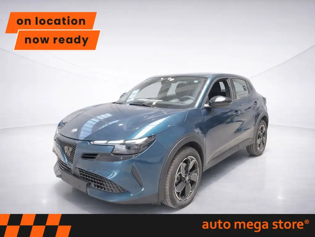 Alfa Romeo Junior Elettrica 54 kWh ACC/LED/PDC/Carplay
