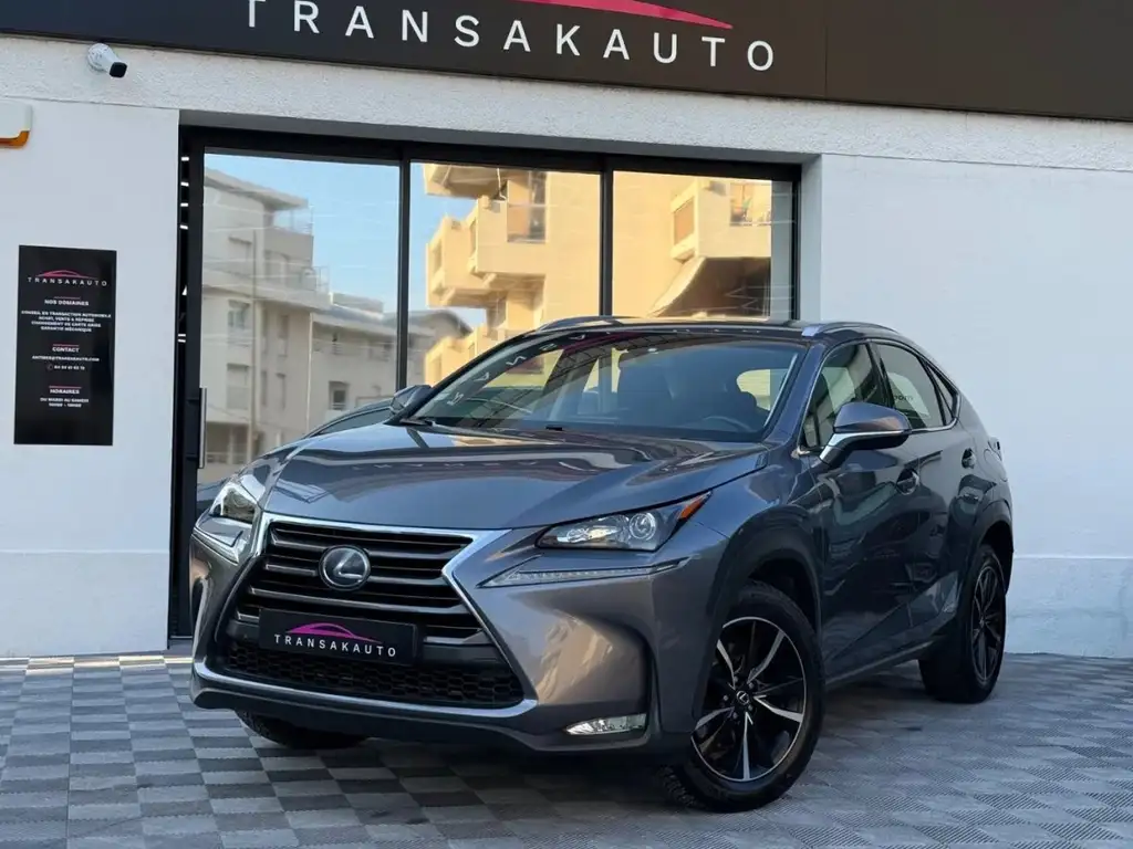 Lexus NX 300h NX300H L 2.5 VVT-i 16V 197 Hybrid AWD E-CVT 155 cv Boite auto Executive 300h 2WD