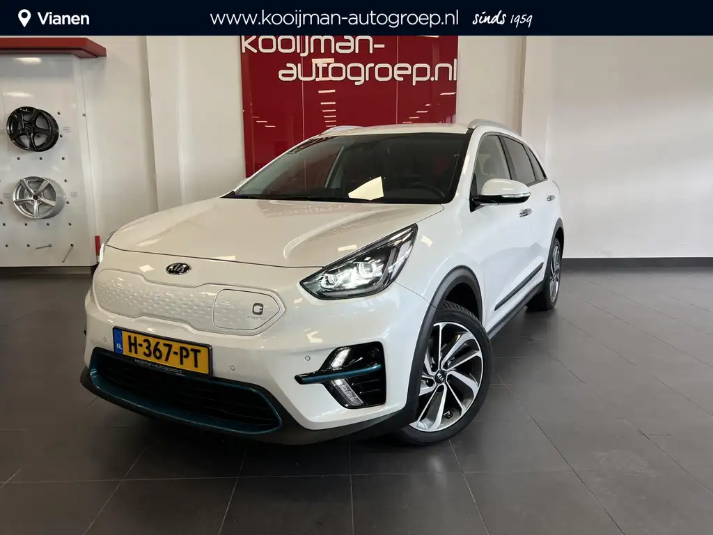 Kia e-Niro ExecutiveLine 64 kWh Kia e-Niro ExecutiveLine 64kW