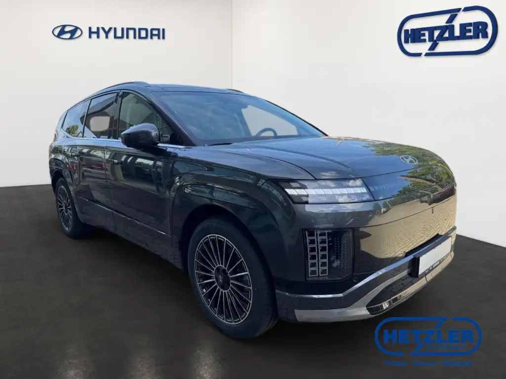 Hyundai IONIQ 9 226 kW 4WD Uniq Elektro 110 kWh HUD Niveau El. Pan