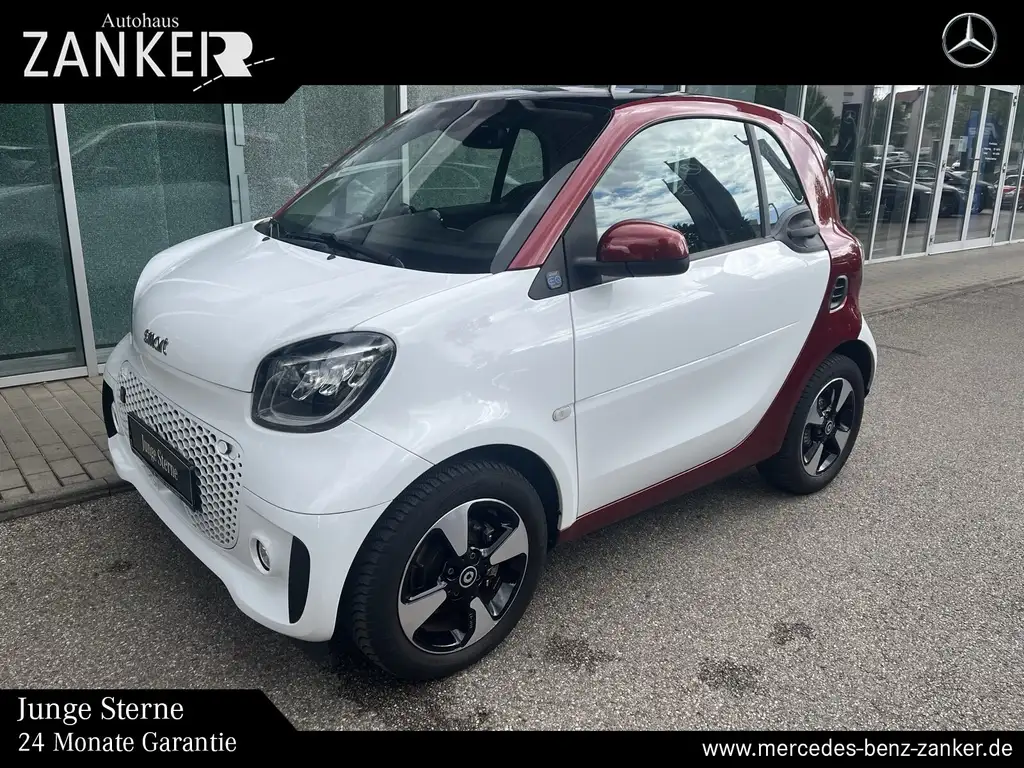 smart forTwo smart EQ fortwo *KAMERA*PANO*LED*DAB*AMBI*TEMPO*