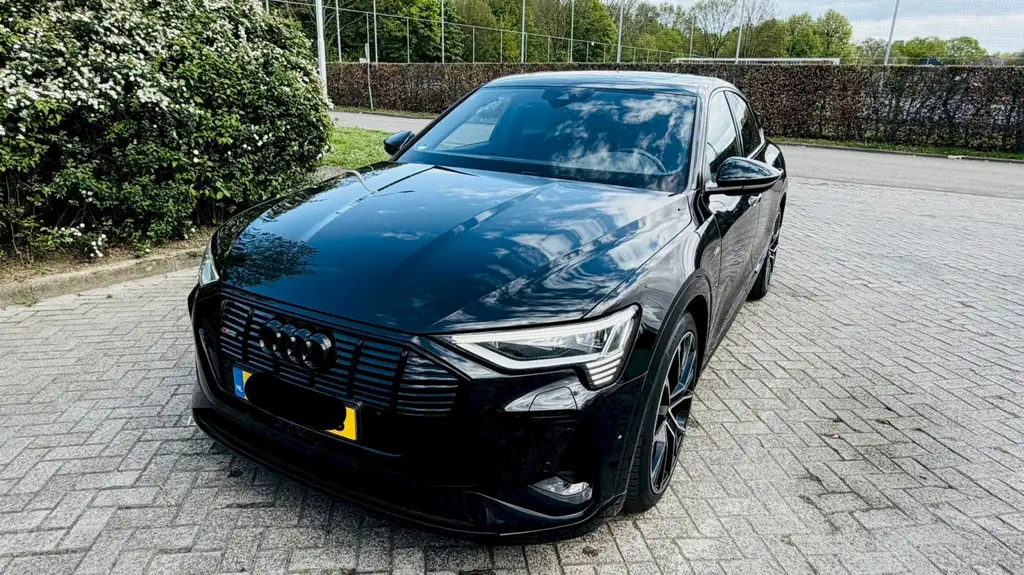 Audi e-tron Sportback quattro