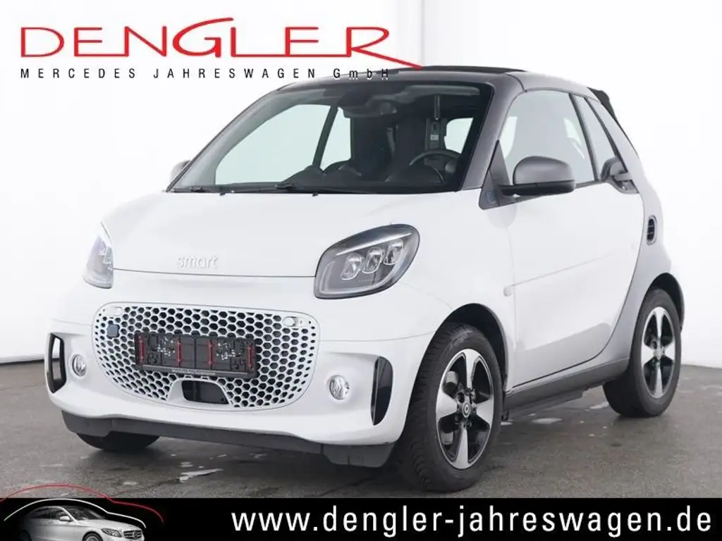 smart forTwo Fortwo Cabrio EQ EXCLUSIVE*22KW*WINTER Passion