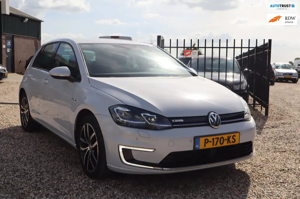 Volkswagen e-Golf E-Golf