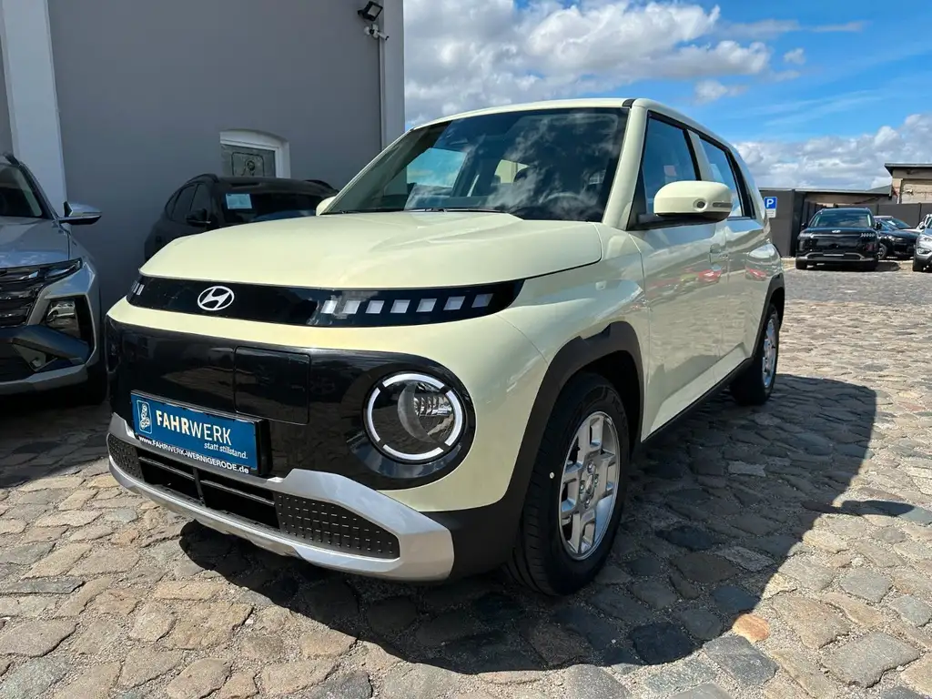 Hyundai Inster 49kWh Select Elektro Wärmepumpe