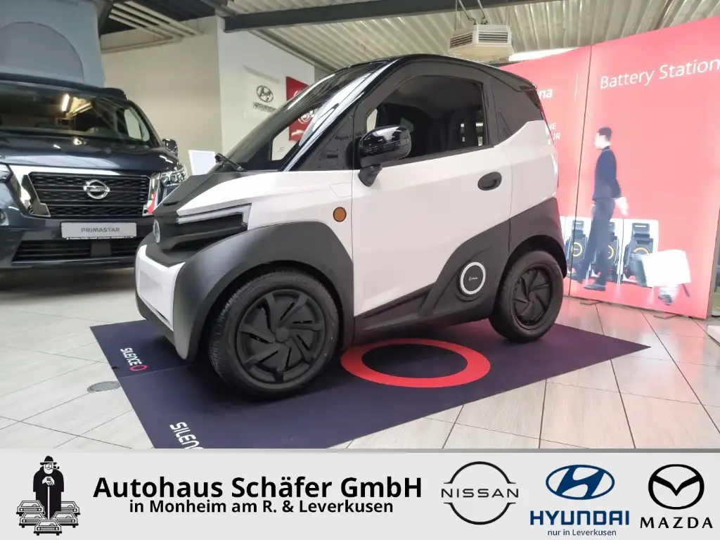 Silence S04 2 Batterien L7 11,2kWh 149km 85km/h LED Keyless BT