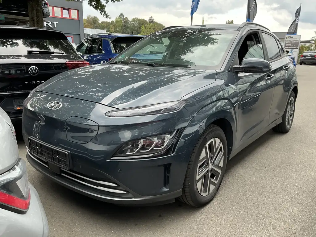 Hyundai KONA Trend R.Cam Navi Krell ACC LED SHZ DAB