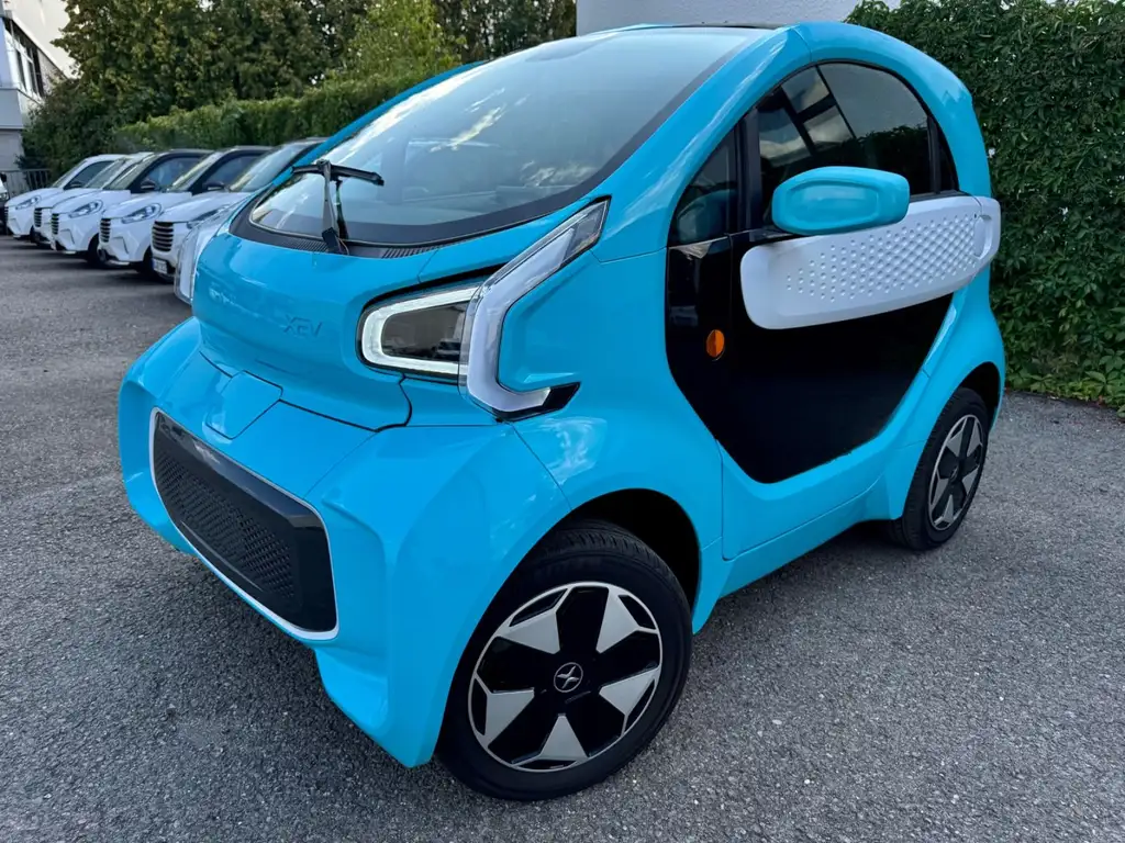 XEV Yoyo Carplay / Android Auto / Klima / Panorama