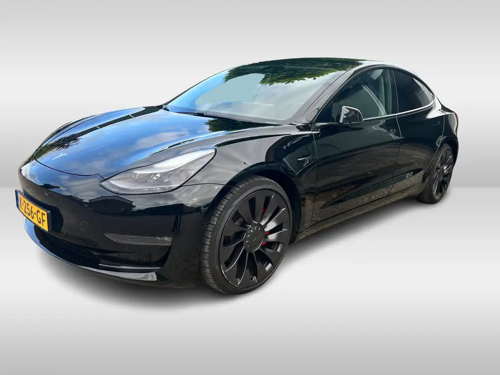 Tesla Model 3 Performance AWD 75 kWh / SOH 88,6% / 1e Eign. / FA