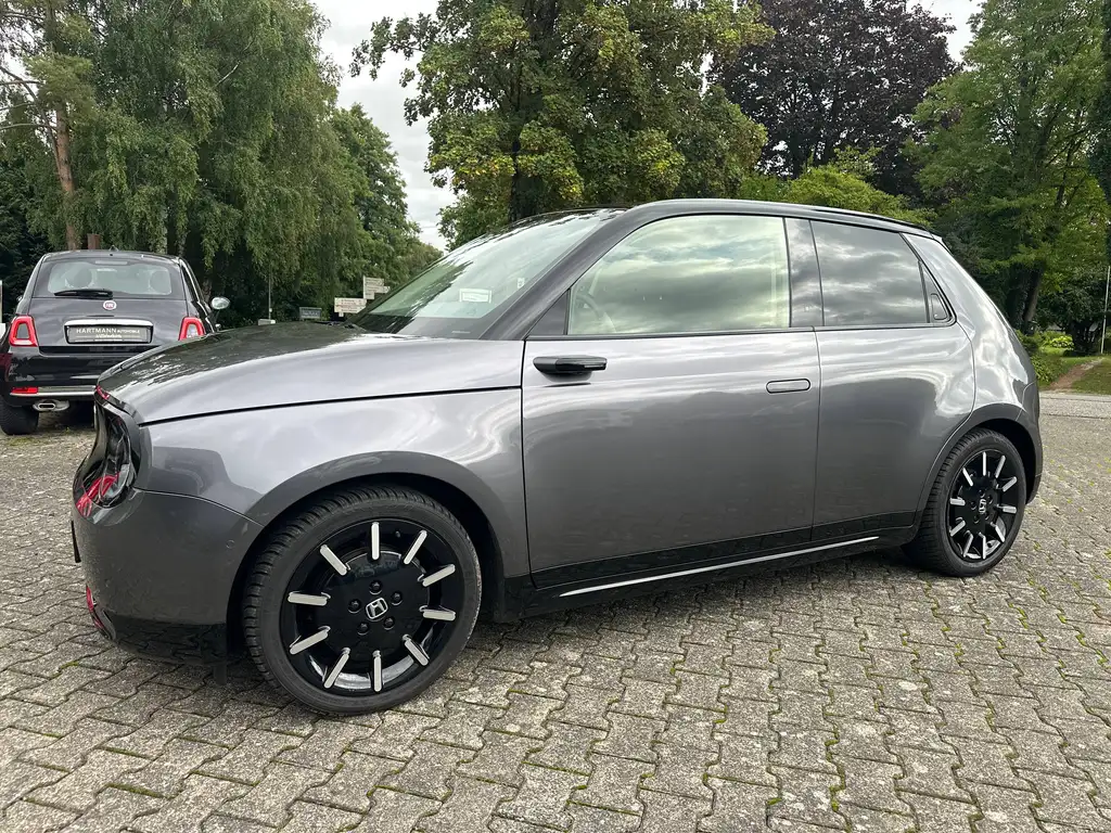 Honda e Advance