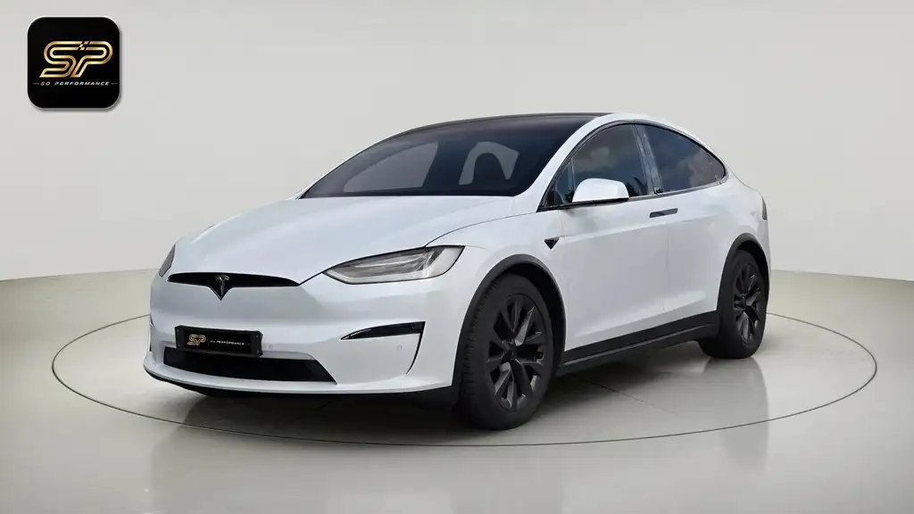 Tesla Model X Plaid